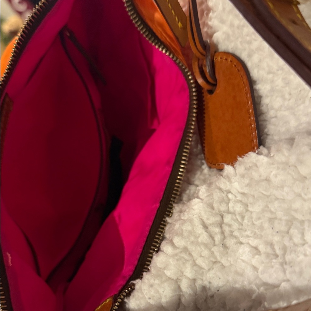 Dooney & Bourke Orange Shoulder Bag - Picture 3 of 12